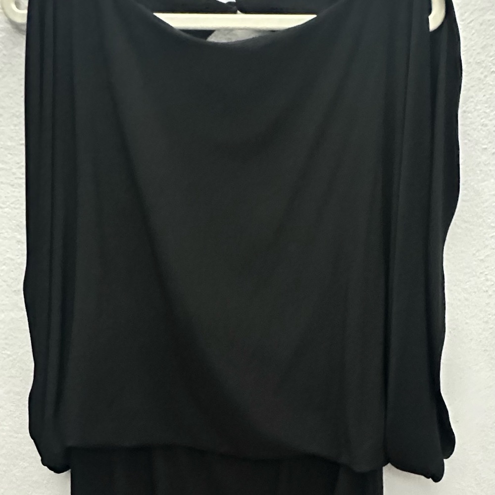Jessica Simpson Elegant Black Garment